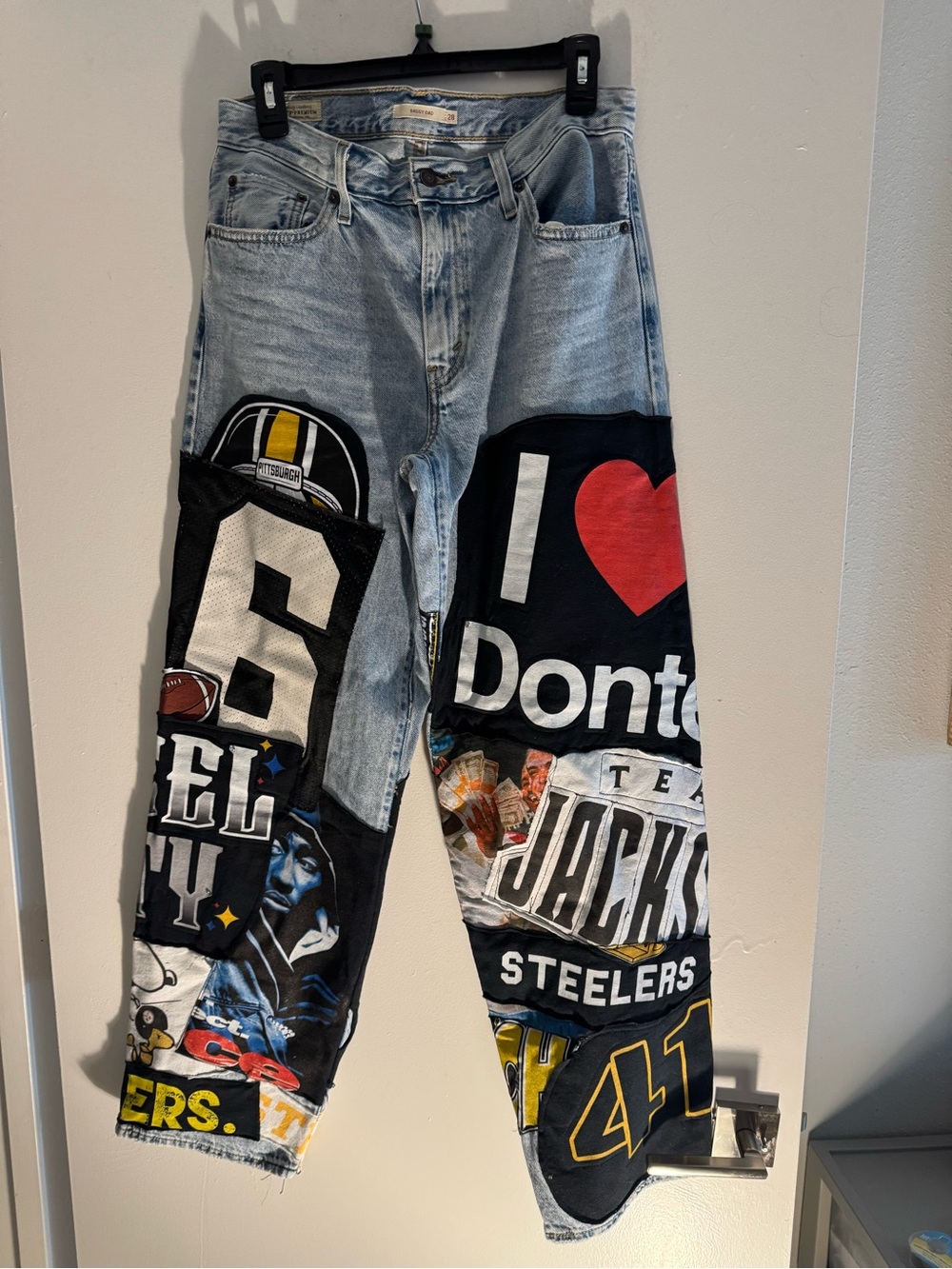 Custom Reworked Levi’s Pittsburgh Steelers Patchwork Game Day Jeans Size 28 NFL